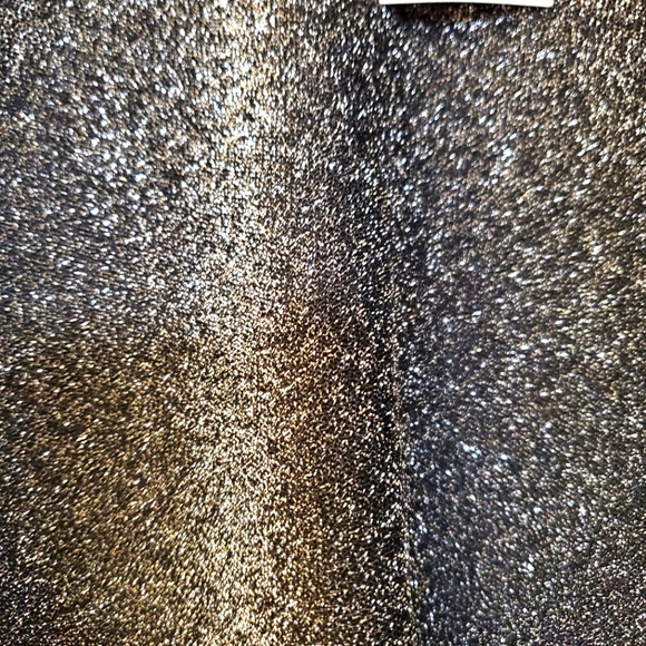 Metallic Party Blouse - Picture 2 of 5